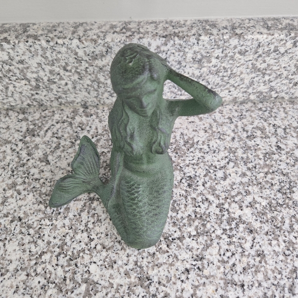 Cast Iron Green Mermaid Figurine - Picture 5 of 9